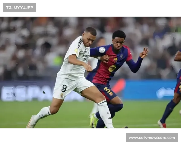 姆巴佩勺子点球锁定胜局，皇马客场稳健取胜展现冠军相